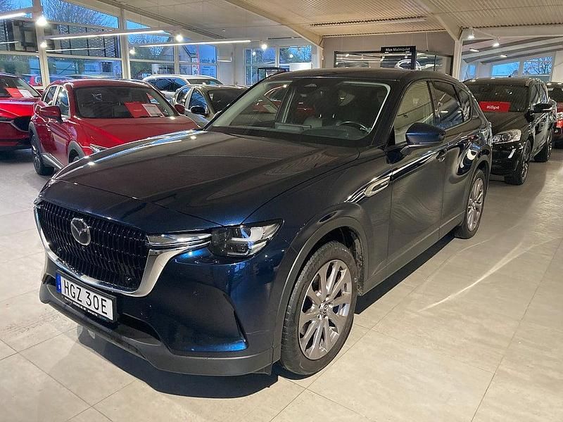 Blå Begagnad 2022 Mazda CX-60 Exclusive-Line SUV | 389 500 kr (Marknadspris) - Bild 1/4