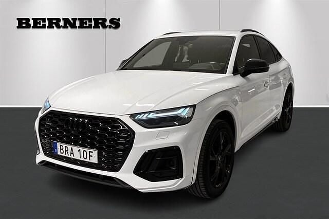 Vit Begagnad 2023 Audi Q5 Sportback S-Line SUV | 549 000 kr (Marknadspris) - Bild 1/4