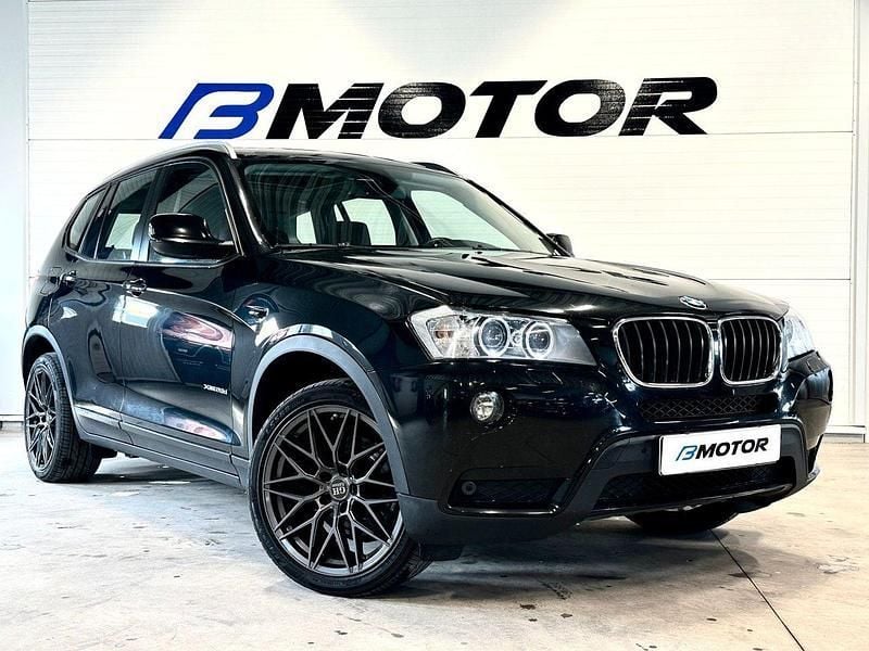 Svart Begagnad 2012 BMW X3 SUV | 124 900 kr (Bra pris) - Bild 1/4