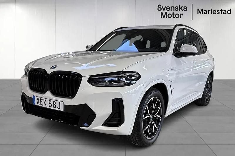 Vit Begagnad 2022 BMW X3 M Sport SUV | 499 200 kr (Lite dyr) - Bild 1/4