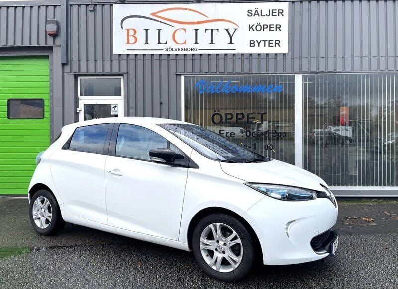 Vit Begagnad 2015 Renault Zoe Halvkombi | 47 900 kr (Superpris) - Bild 1/4