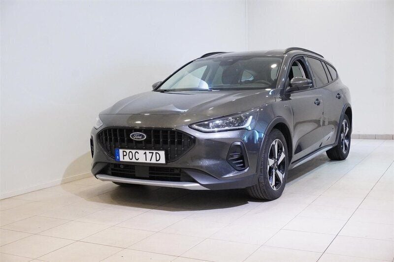 Grå (magnetic) Begagnad 2023 Ford Focus Active Kombi | 249 900 kr (Marknadspris) - Bild 1/4