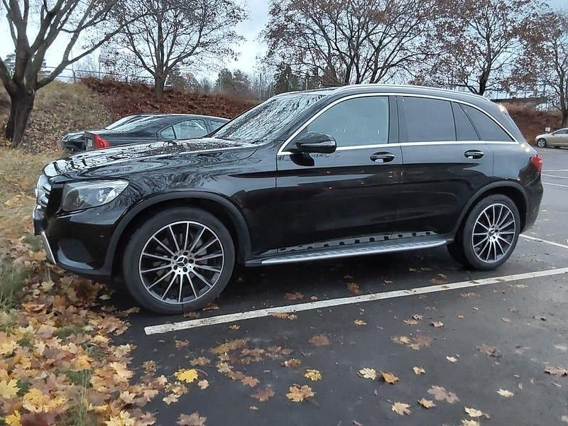 Begagnad 2018 Mercedes GLC220 | 217 000 kr (Bra pris) - Bild 1/4