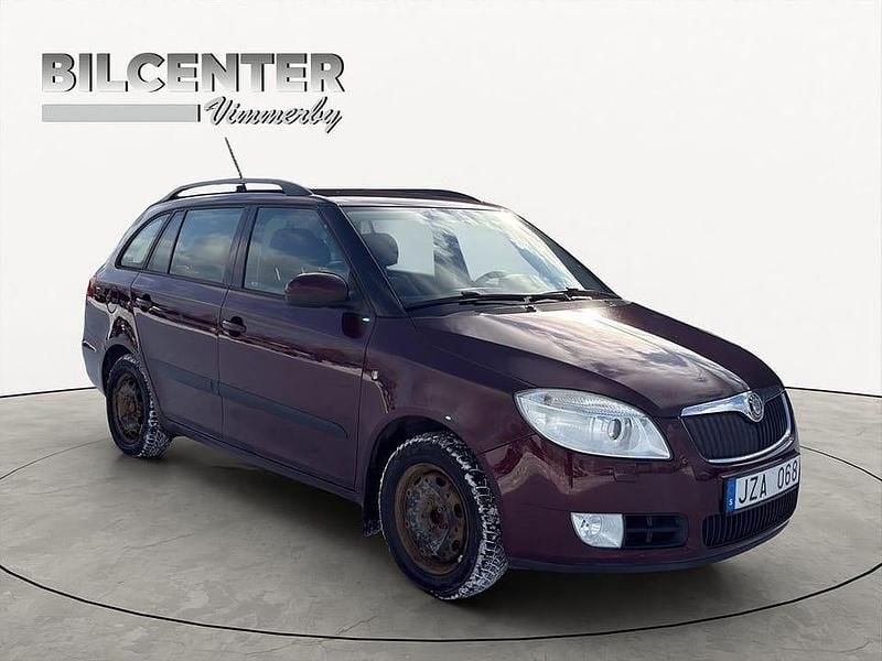 Begagnad Skoda Fabia 86 HK (63 kW) 2009 Brun Kombi