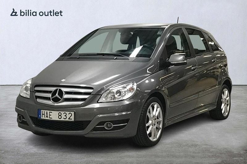 Silver Begagnad 2011 Mercedes B200 Minibuss | 69 900 kr (Marknadspris) - Bild 1/3