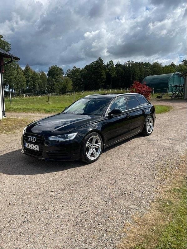 Svart Begagnad 2012 Audi A6 Proline Kombi | 109 999 kr (Marknadspris) - Bild 1/4