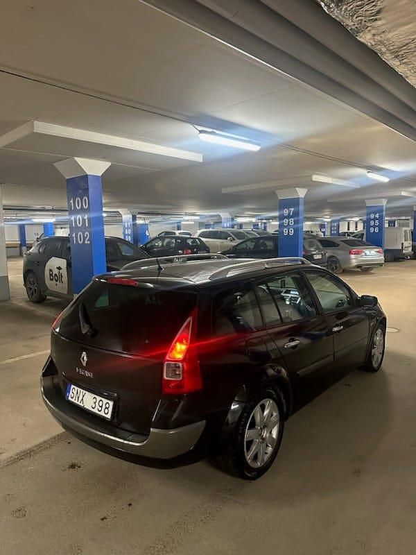 Begagnad Renault Mégane III 135 HK (99 kW) 2008