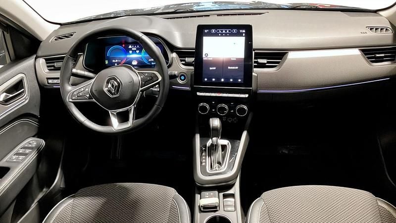 Begagnad Renault Arkana 94 HK (69 kW) 2022 Grå SUV