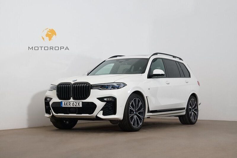 Vit Begagnad 2021 BMW X7 M Sport SUV | 799 000 kr (Bra pris) - Bild 1/4