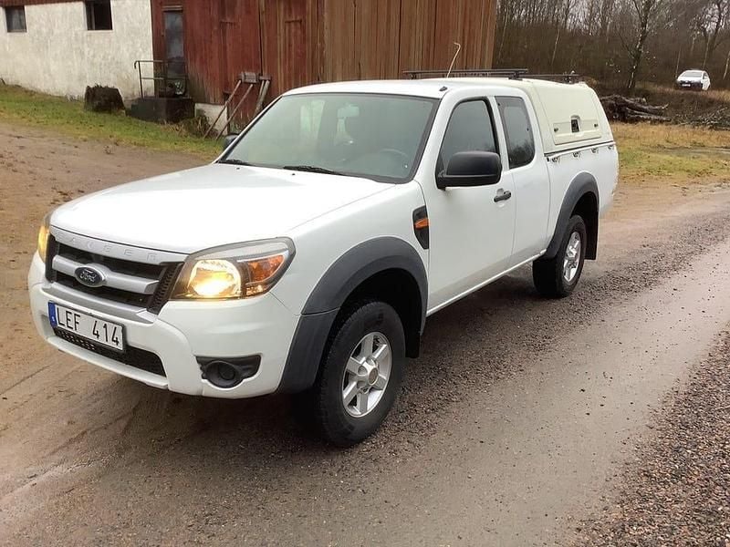 Begagnad Ford Ranger 143 HK (105 kW) 2011 Vit Pickup