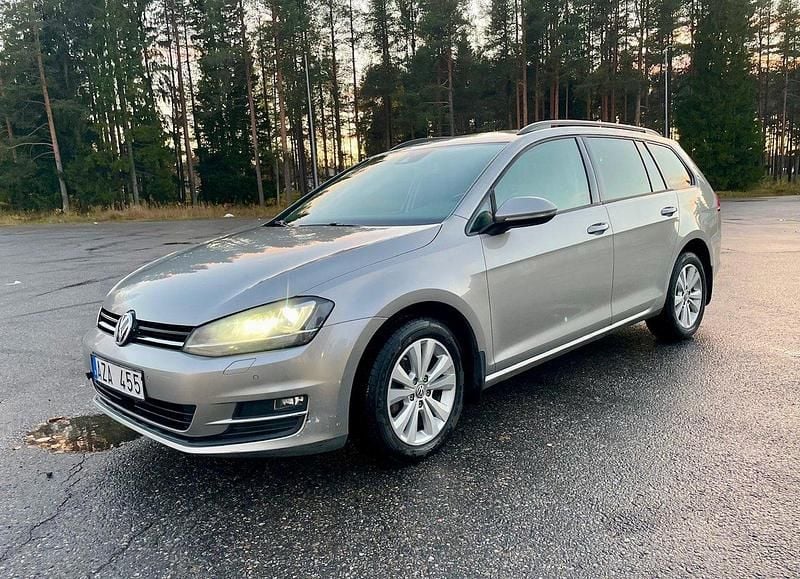 Silver Begagnad 2014 VW Golf VII Kombi | 85 000 kr (Marknadspris) - Bild 1/4