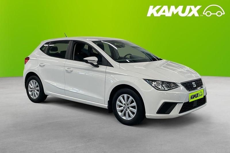 Vit Begagnad 2018 Seat Ibiza Style Halvkombi | 104 800 kr (Marknadspris) - Bild 1/4