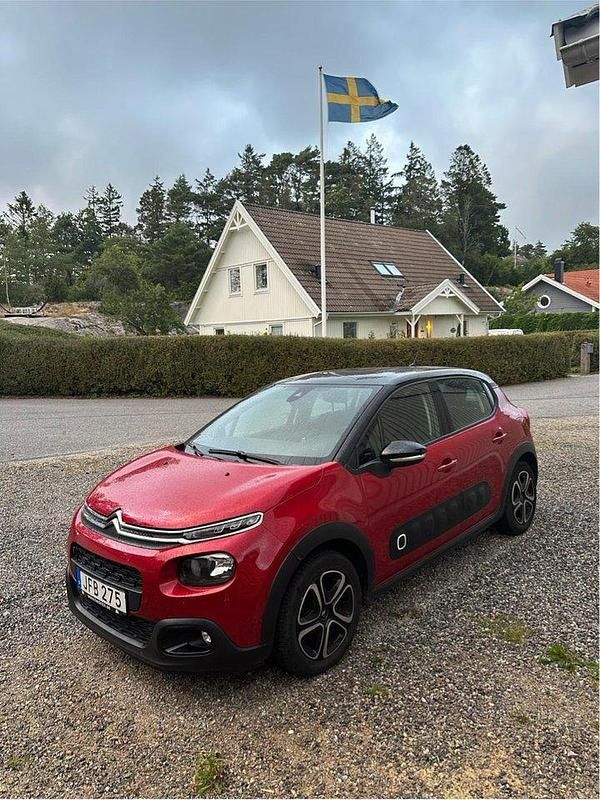 Röd Begagnad 2018 Citroën C3 Halvkombi | 90 000 kr (Marknadspris) - Bild 1/4