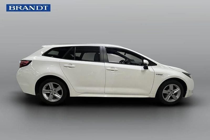 Vit Begagnad 2020 Toyota Corolla Kombi | 244 900 kr (Marknadspris) - Bild 1/3