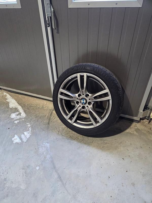 Begagnad BMW 320 M Sport 190 HK (139 kW) 2019 Alpinvit Kombi