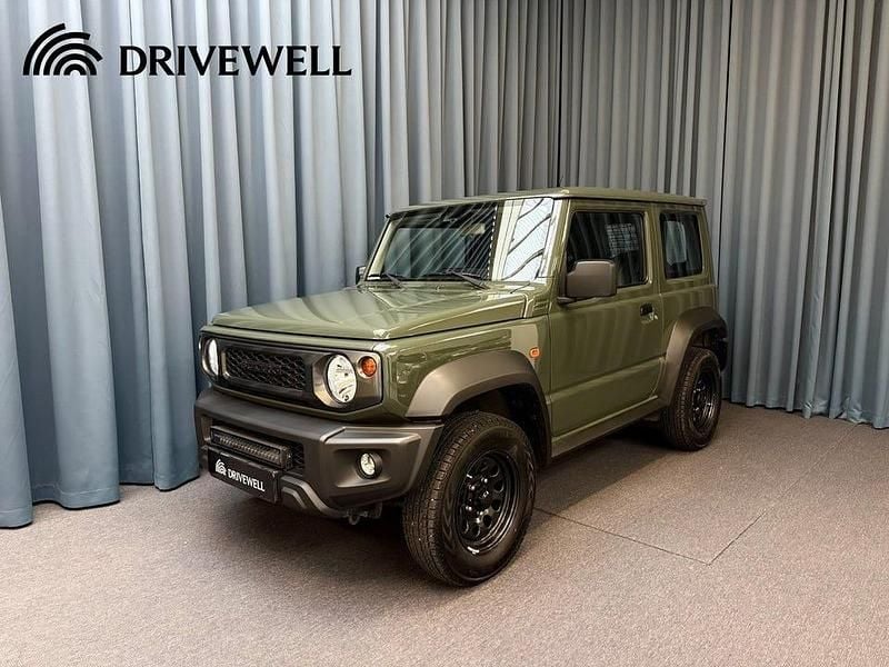 Grön Begagnad 2021 Suzuki Jimny SUV | 289 766 kr (Superpris) - Bild 1/4