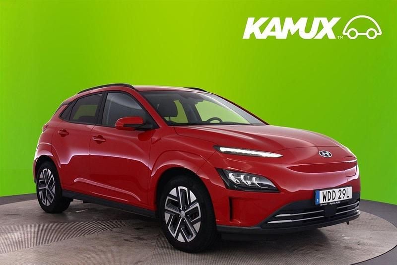 Röd Begagnad 2022 Hyundai Kona SUV | 188 900 kr (Superpris) - Bild 1/4