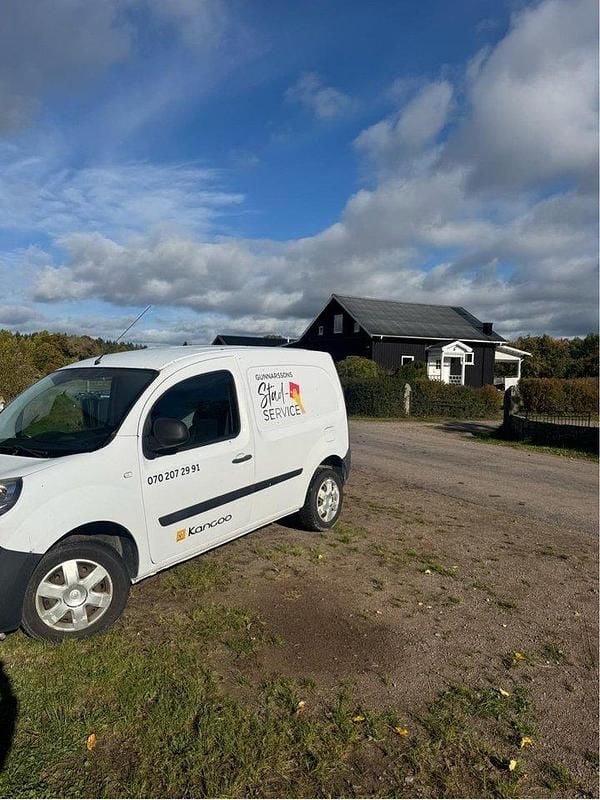 Vit Begagnad 2016 Renault Kangoo Minibuss | 39 000 kr (Superpris) - Bild 1/1