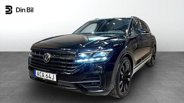 Svart Begagnad 2022 VW Touareg R-line SUV | 629 900 kr (Bra pris) - Bild 1/4