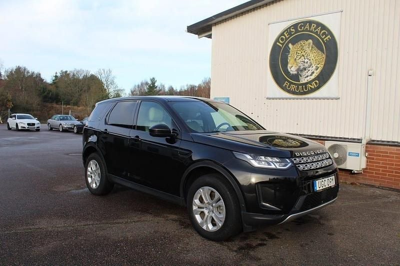 Ultimate black Begagnad 2021 Land Rover Discovery 5 SUV | 449 000 kr - Bild 1/4