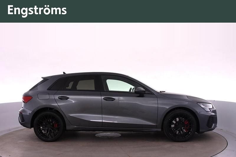 Begagnad Audi A3 S-Line 150 HK (110 kW) 2021 Grå Sedan