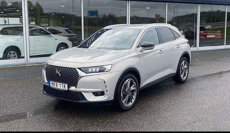 Grå Begagnad 2022 DS Automobiles DS7 Crossback SUV | 349 500 kr - Bild 1/4