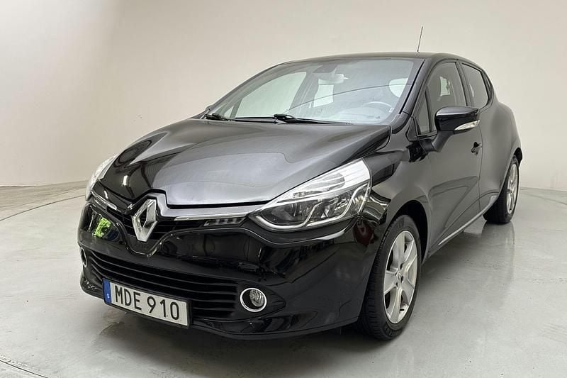Svart Begagnad 2016 Renault Clio IV Dynamique | 83 800 kr (Marknadspris) - Bild 1/4