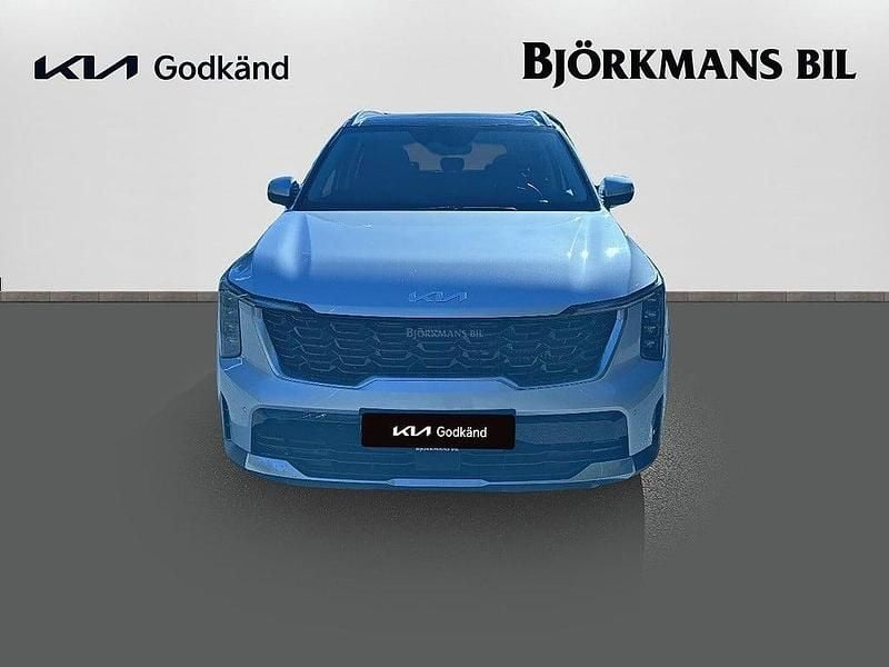 Begagnad Kia Sorento Advance 160 HK (117 kW) 2024 Grå SUV