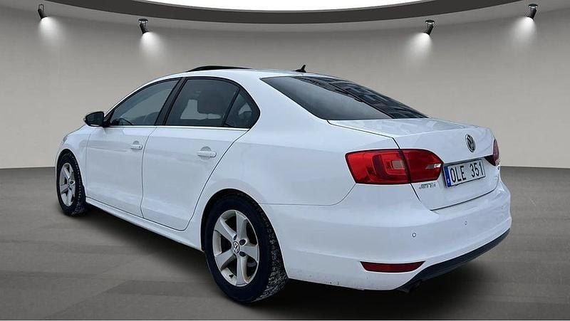 Begagnad VW Jetta GT 105 HK (77 kW) 2011 Vit Sedan
