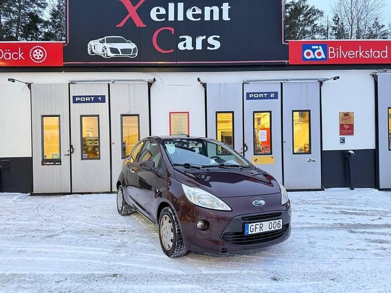 Brun Begagnad 2010 Ford Ka Titanium Halvkombi | 27 900 kr (Marknadspris) - Bild 1/4