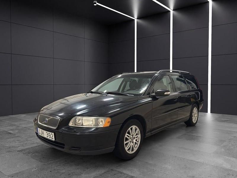 Svart Begagnad 2006 Volvo V70 Kinetic Kombi | 29 990 kr (Bra pris) - Bild 1/4