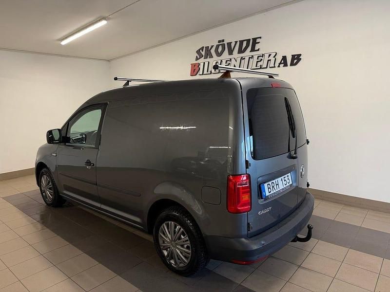 Begagnad VW Caddy 102 HK (75 kW) 2016 Grå Minibuss