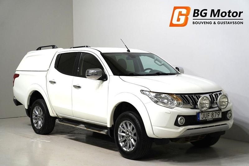 Vit Begagnad 2016 Mitsubishi L200 Pickup | 199 900 kr (Marknadspris) - Bild 1/4