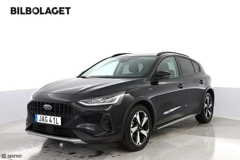 Svart Begagnad 2023 Ford Focus Active Kombi | 229 800 kr (Marknadspris) - Bild 1/4