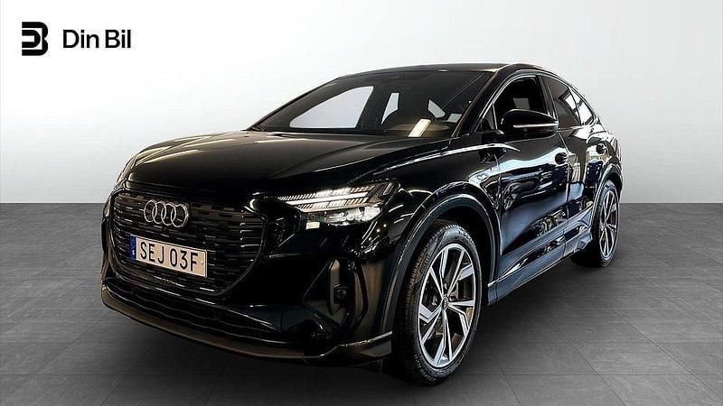 Svart Begagnad 2023 Audi Q4 Sportback e-tron S-Line SUV | 529 900 kr - Bild 1/4