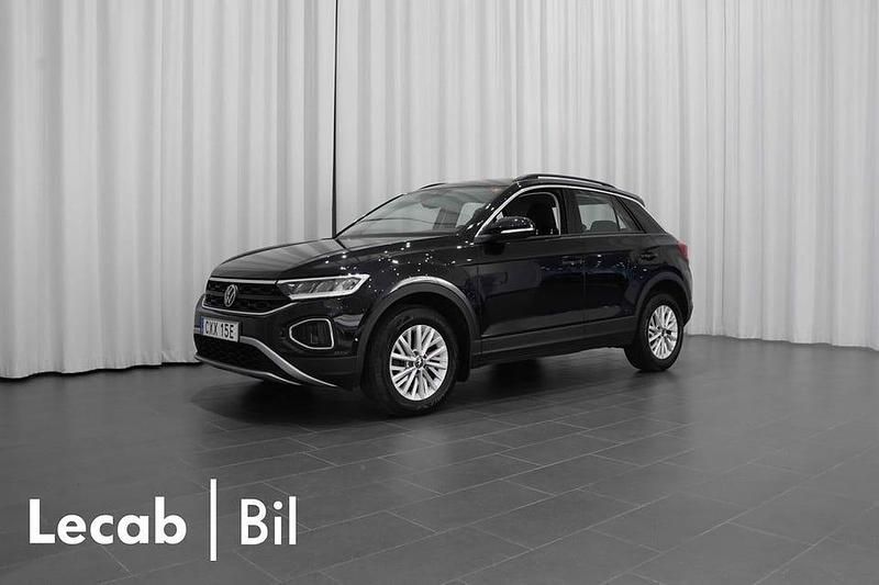 Svart Begagnad 2023 VW T-Roc SUV | 219 500 kr (Marknadspris) - Bild 1/4