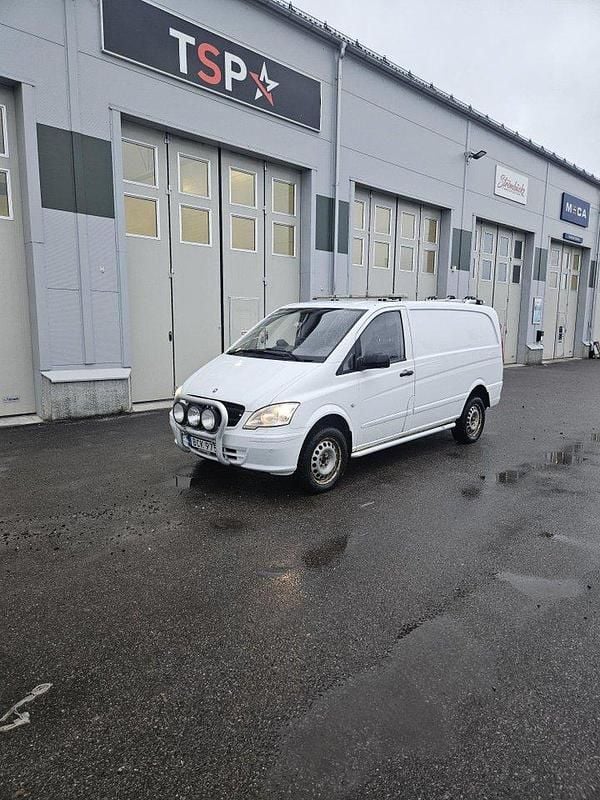 Vit Begagnad 2014 Mercedes Vito Van | 67 000 kr - Bild 1/4