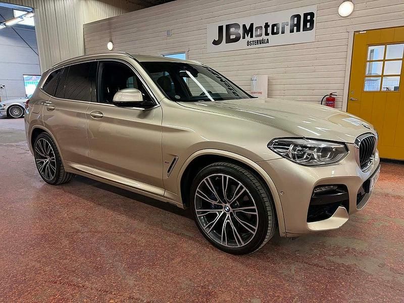 Begagnad BMW X3 M Sport 184 HK (135 kW) 2020 Ljusgrå SUV