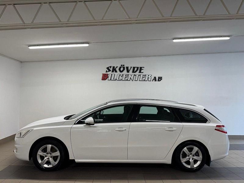 Vit Begagnad 2012 Peugeot 508 Active Kombi | 74 500 kr (Marknadspris) - Bild 1/4