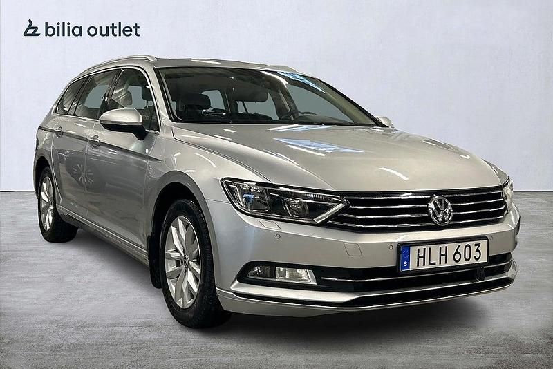 Begagnad VW Passat 150 HK (110 kW) 2017 Silver Kombi