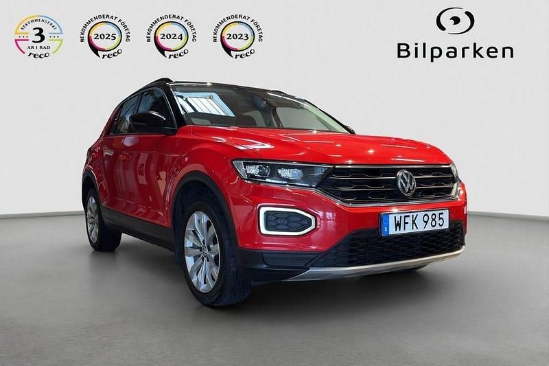 Röd Begagnad 2018 VW T-Roc SUV | 169 990 kr (Lite dyr) - Bild 1/4