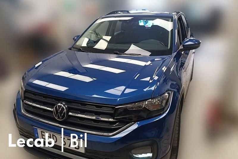 Blå (reef blue metallic) Begagnad 2022 VW T-Cross Life SUV | 164 500 kr (Bra pris) - Bild 1/1