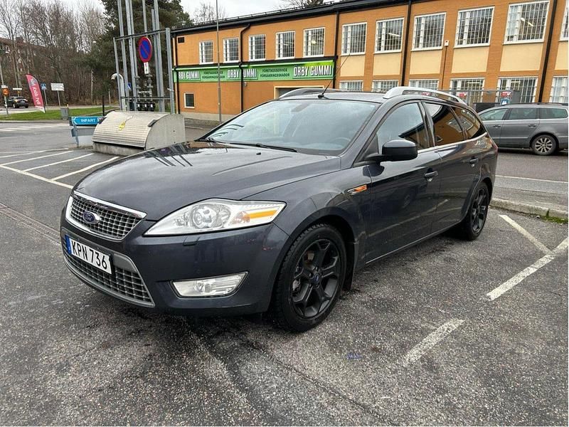 Grå Begagnad 2010 Ford Mondeo Kombi | 49 000 kr (Lite dyr) - Bild 1/4