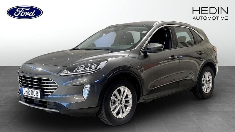 Begagnad 2023 Ford Kuga Titanium SUV | 269 900 kr (Marknadspris) - Bild 1/4