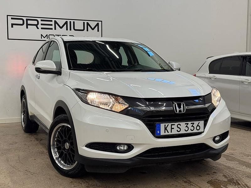 Vit Begagnad 2016 Honda HR-V SUV | 114 900 kr (Bra pris) - Bild 1/4