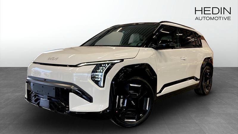 Vit Ny 2025 Kia EV3 GT-Line SUV | 538 935 kr (Marknadspris) - Bild 1/4