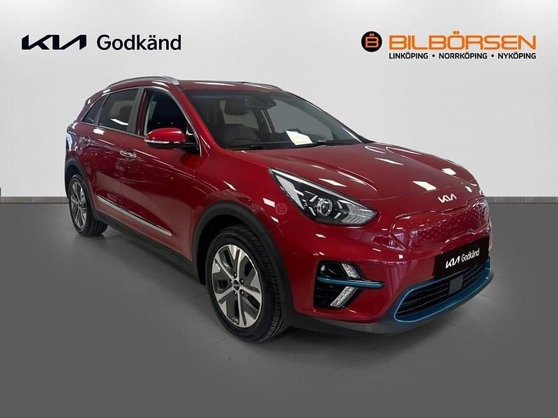 Begagnad Kia e-Niro Advance 150 kW (204 HK) 2021 Röd (/cr5/ runway red m) SUV