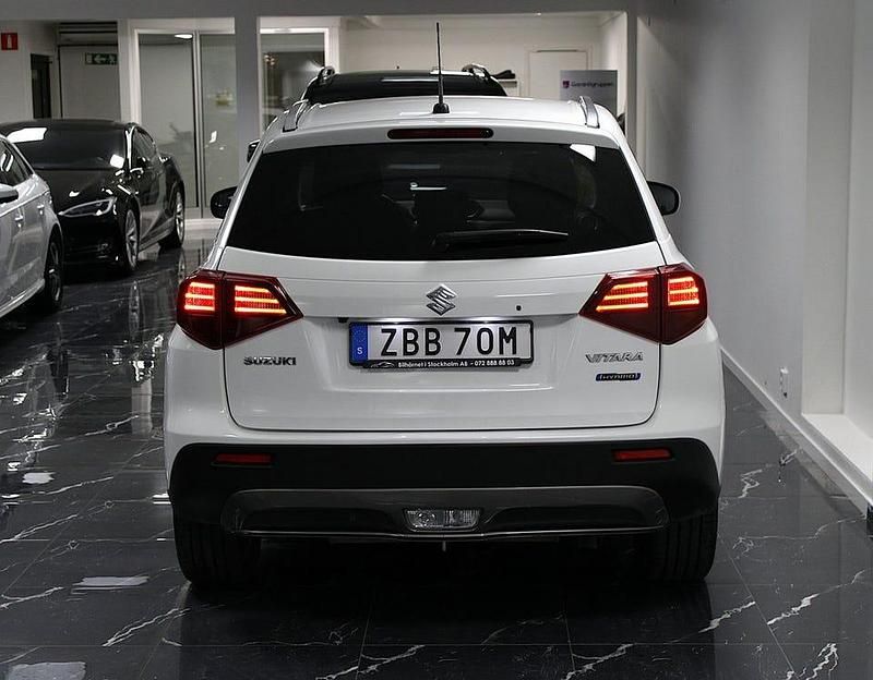 Begagnad Suzuki Vitara 116 HK (85 kW) 2022 Vit SUV
