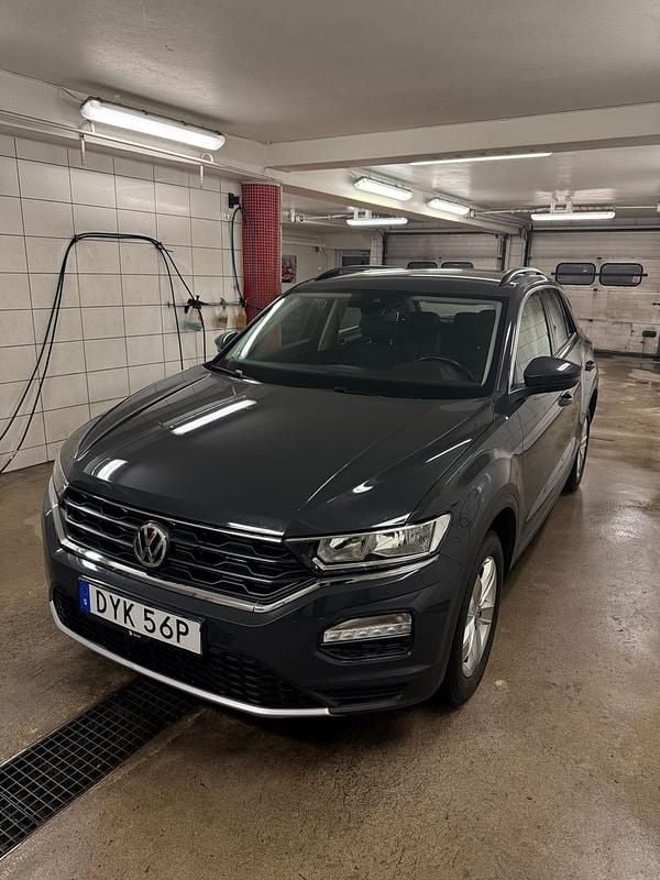Begagnad 2019 VW T-Roc SUV | 165 000 kr (Bra pris) - Bild 1/4