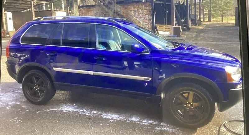 Blå Begagnad 2006 Volvo XC90 Ocean Race SUV | 44 000 kr (Bra pris) - Bild 1/4